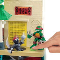 GUARIDA TORTUGAS NINJA HALF SHELL HEROES INCLUYE 2 FIGURAS EXCLUSIVAS