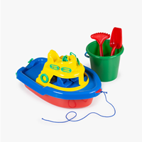 Barco arrastre con conjunto playa 