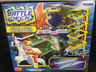 PISTA BATTLE DECK INCLUYE 2 COCHES EXCLUSIVOS