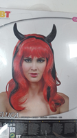 PELUCA ROJA/NEGRA LARGA CON CUERNOS