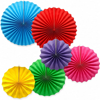 COLGANTE FAROLILLO DE ABANICO COLORES SURTODOS  PAQUETE DE TRES UNIDADES 
